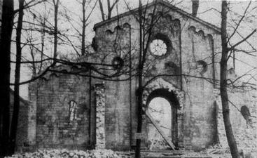 Widok ruin kaplicy w 60-tych latach ub. wieku